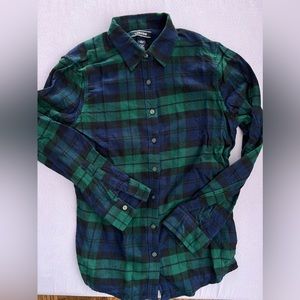 Lands End Women’s Flannel Button-Down (Size 6)